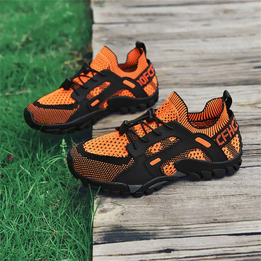 Taglia 43 taglia 40 scarpe da  - Office Of Tech recensione e prezzo