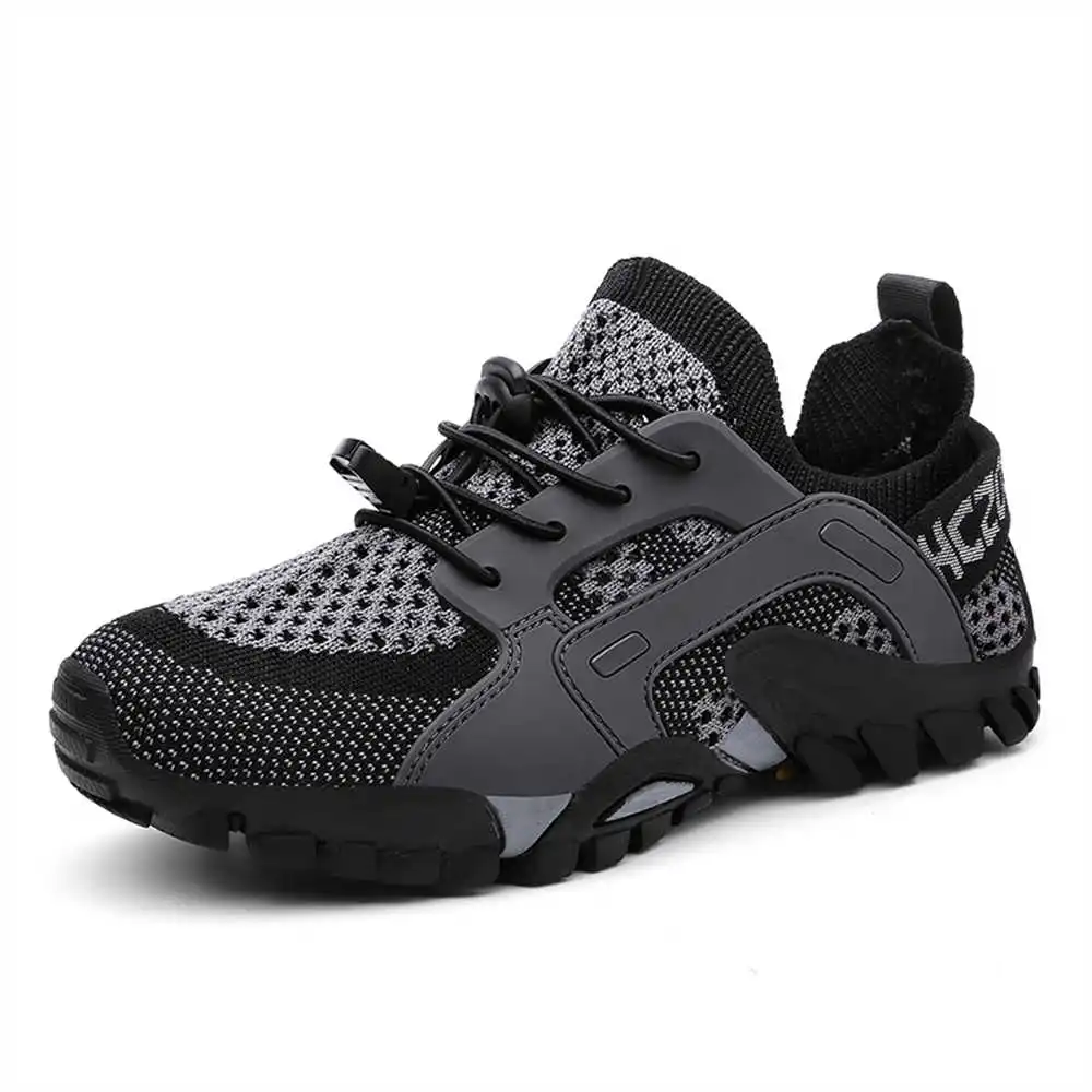 Taglia 43 taglia 40 scarpe da  - Office Of Tech recensione e prezzo