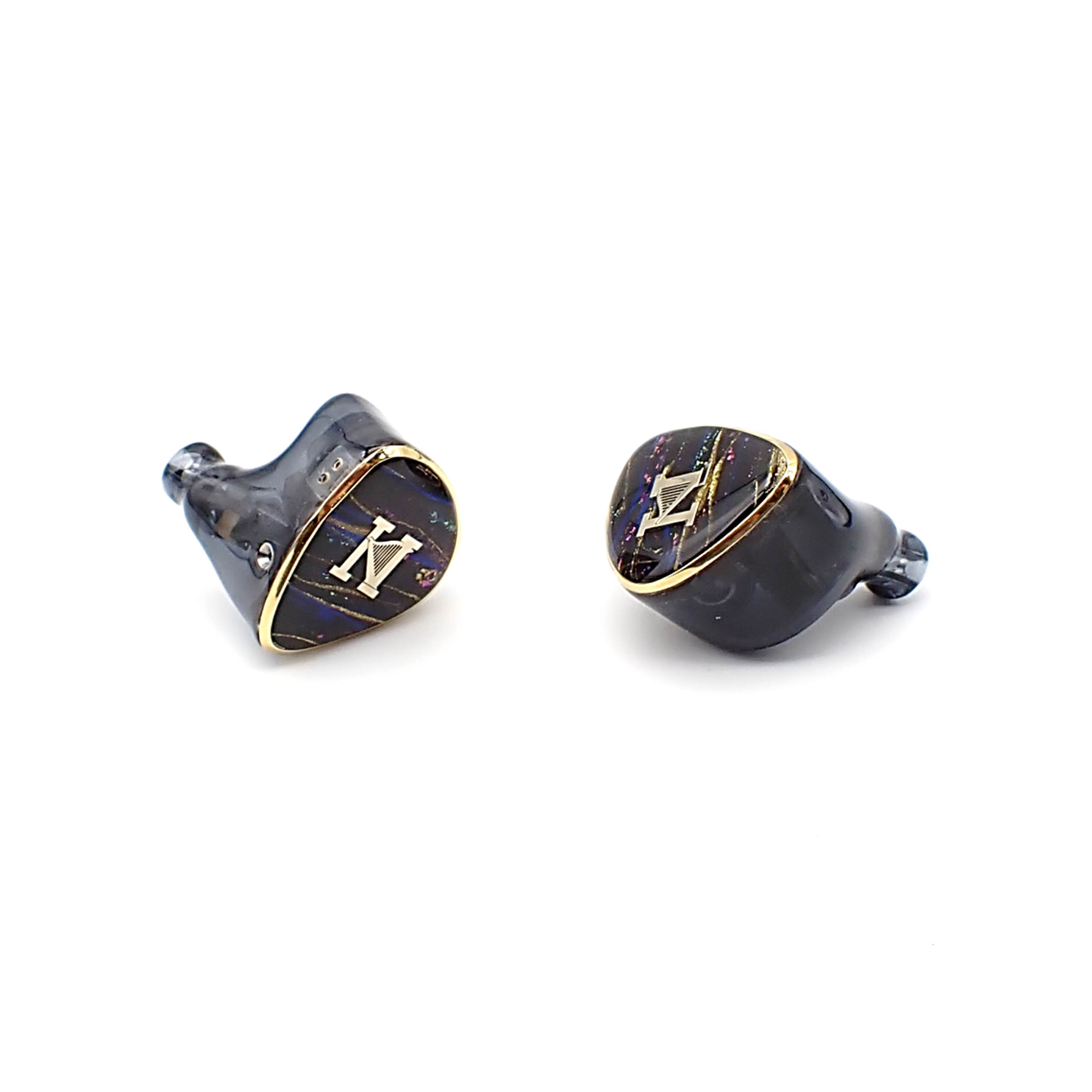 ISN Audio EBC80 2 elettrostati - Office Technologies recensione e prezzo